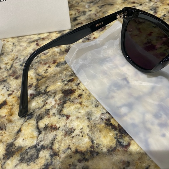 Gentle Monster sunglasses - Picture 6 of 10